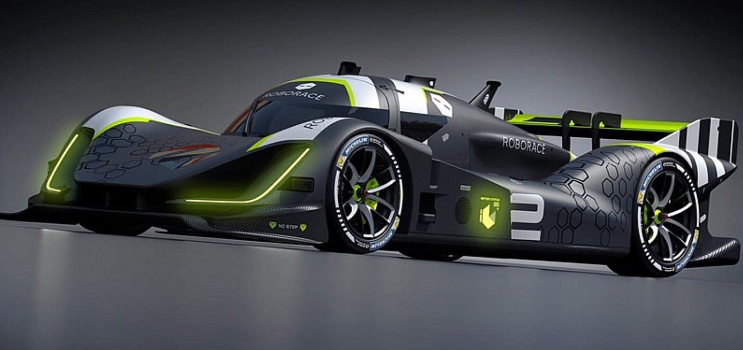 Roborace starts in pilot assist ...